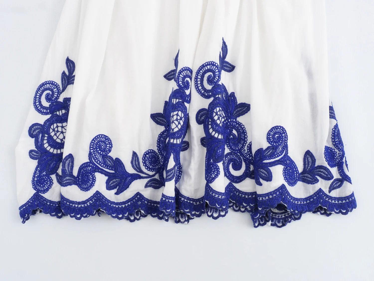 2024 Autumn New Women's Clothing European And American Style Casual Contrasting Embroidered Shirt Half Skirt Set - Image 6