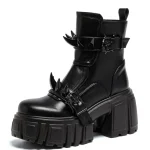 2025 Autumn and Winter Women's Metal Horn Buckle Leather British Retro Thick Heel Platform Soft Leather Short Boots