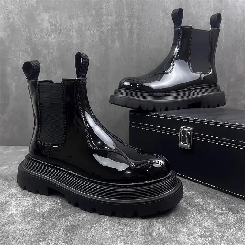 2025 New Men's Black Non-slip Snow High-top High-end Trendy Brand British Style Velvet Thickened Warm Short Boots - Image 3