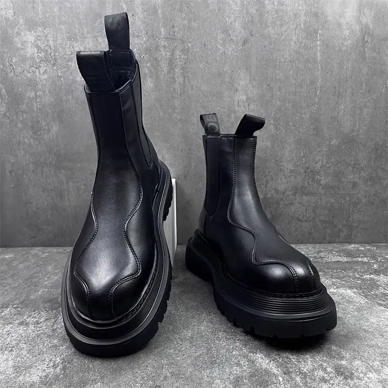 2025 New Men's Black Non-slip Snow High-top High-end Trendy Brand British Style Velvet Thickened Warm Short Boots - Image 4