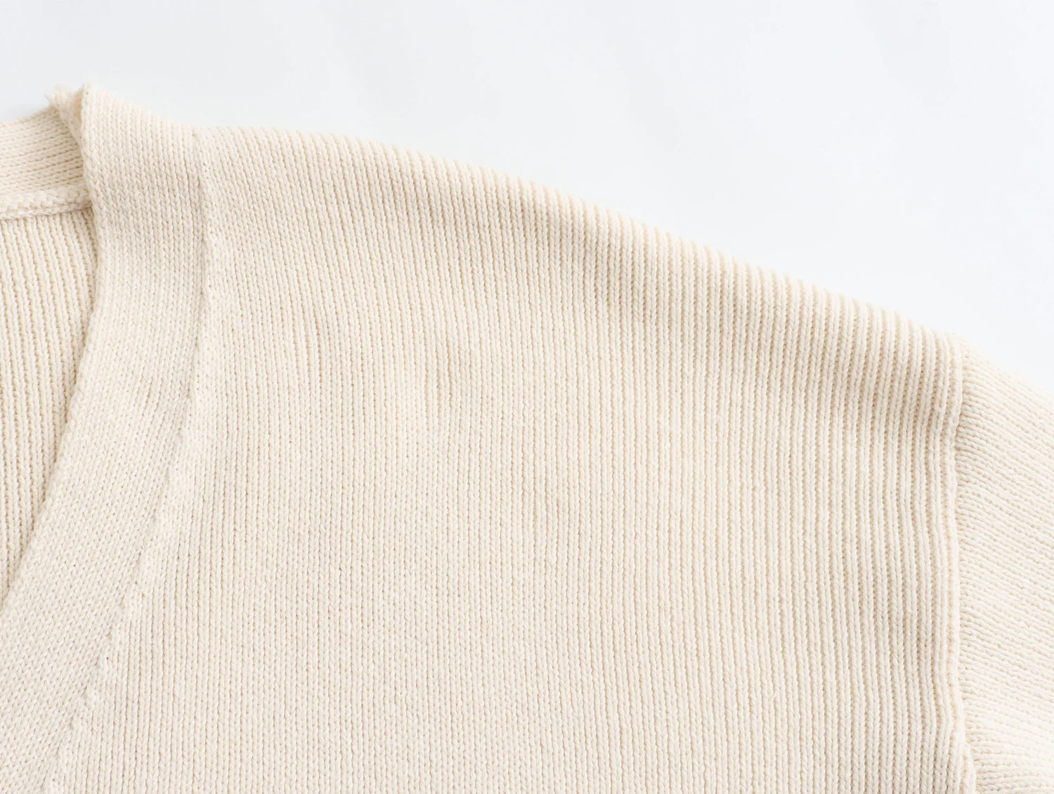 Autumn New Women's Clothing, European And American Style Fashion, Contrasting Color, Stitching Decoration, Knitted Jacket - Image 5