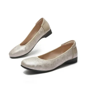 Printed Single Shoes Plus Size 41 42 Women Spring Flat Shoes Female Fashion Shallow Mouth Soft Leather Shoes Low Heel 2.5cm