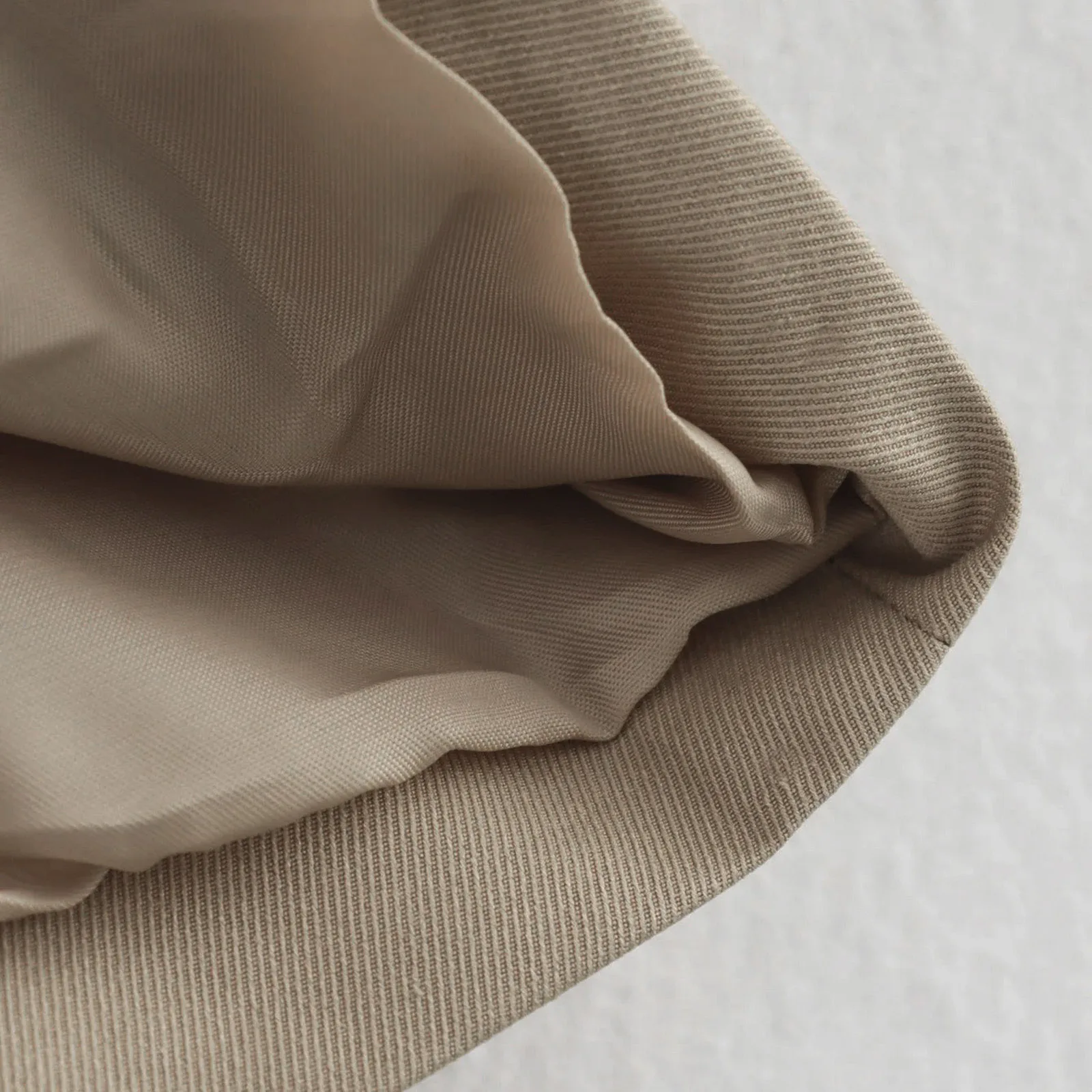 Vintage Women's Short Jackets Streetwear Solid Laple Pockets Full Sleeve Zipper Coats Female Autumn Winter Khaki Black Outwear - Image 5